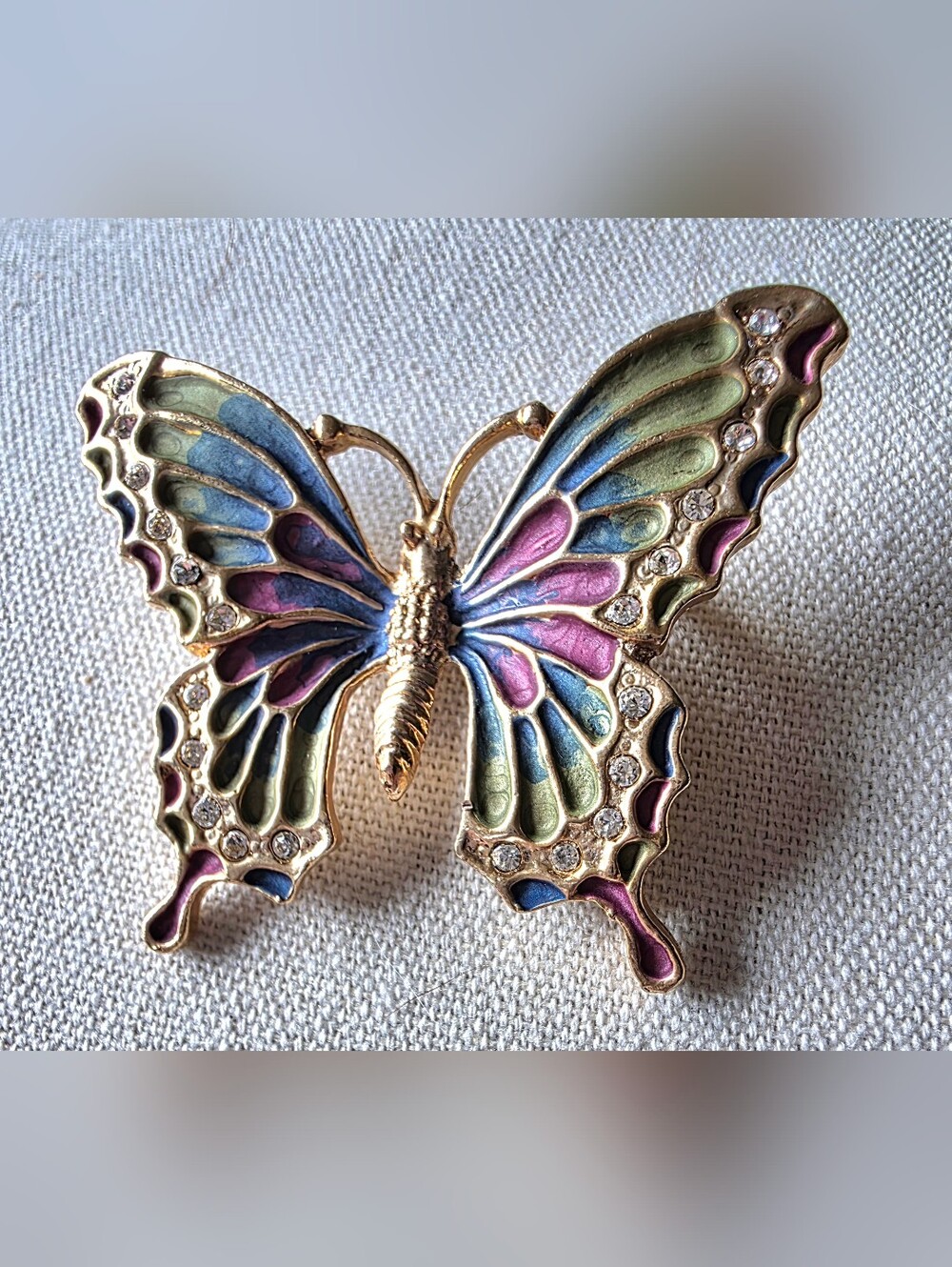 Vintage Estate High End Gold tone Multi Color Crystal Butterfly Brooch/ Pin - Picture 1 of 4